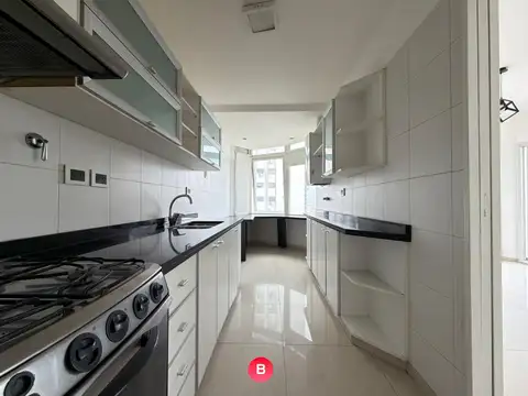 3 AMB SEMIPISO CON COCHERA FULL AMENITIES