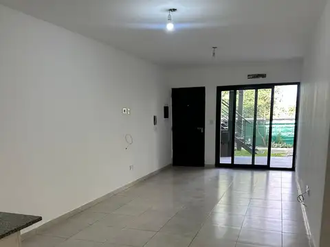 EXCELENTE DEPTO. EN ALQUILER EN LOS CARDALES