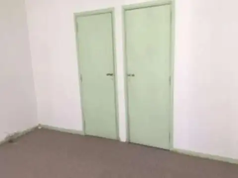 Oficina en Venta 60 años