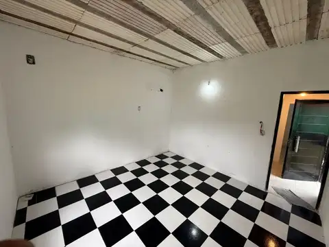 LOTE CON CASA, FERRARI, Bs. As. FINANCIA