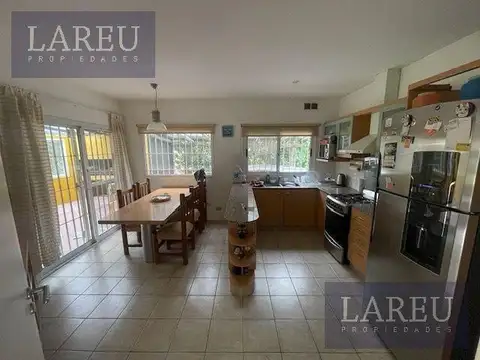 Casa en Alquiler de 5 dormitorios