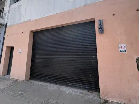 Deposito alquiler 540m2. Mixtura de uso 3. Villa Del Parque. Ideal distribucion y venta.