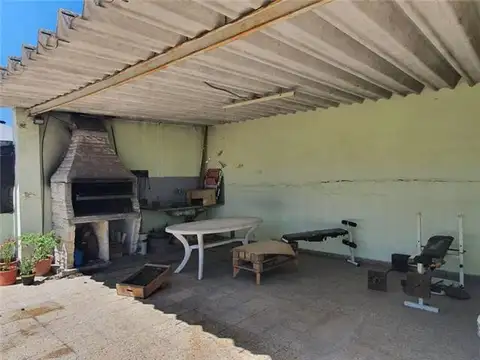 Galpon en Venta en Temperley, USD 325.000