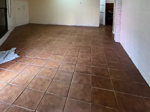 Local en Venta en Alberdi, USD 40.000