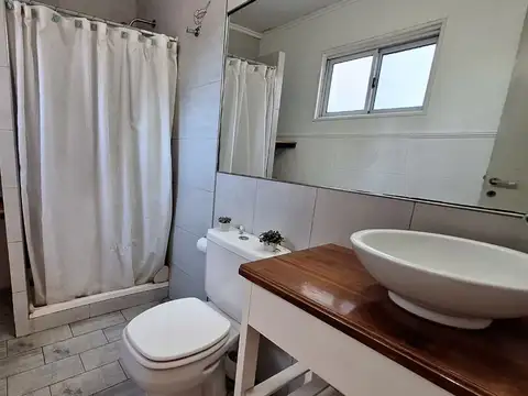 Departamento 5 ambientes con 1 baño