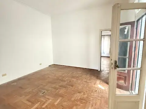 ALQUILA OFICINA/PH DE USO COMERCIAL EN PALERMO