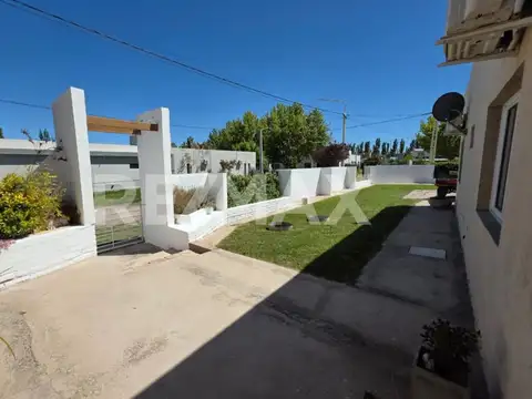 VENTA - CASA B° PRIVADO SANTA ANGELA, CENTENARIO