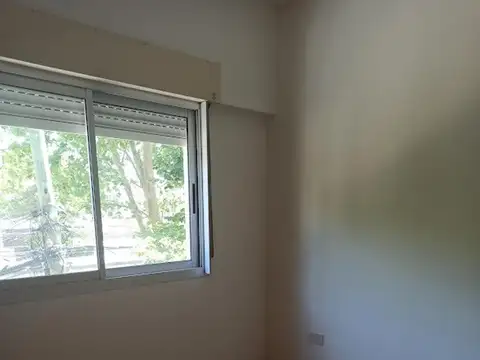 Hipólito Yrigoyen 900