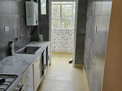 Departamento en venta en Bacacay 2500, a metros de la estación Flores.