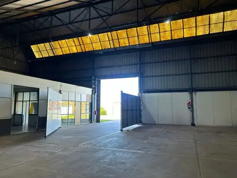 Nave 1.500 m² - Circunvalación y Autopista a Santa Fe