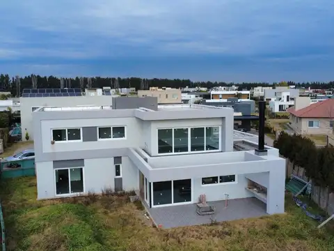 Casa en Venta al Oeste