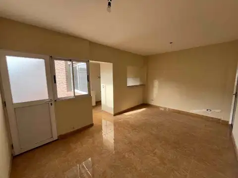 Departamento en Venta con 1 cochera
