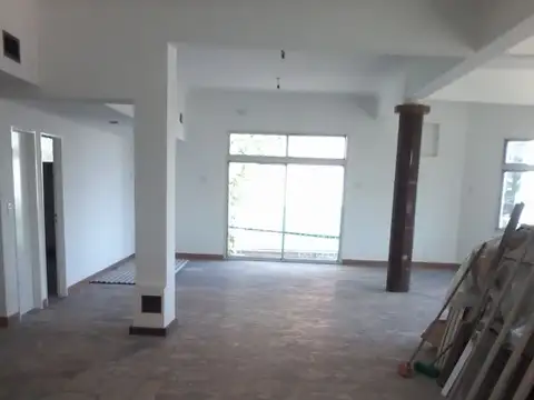 Oficina en Venta en Moron Sur, USD 350.000