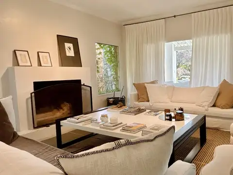 Casa en Alquiler Temporal en San Isidro Labrador, USD 4.000