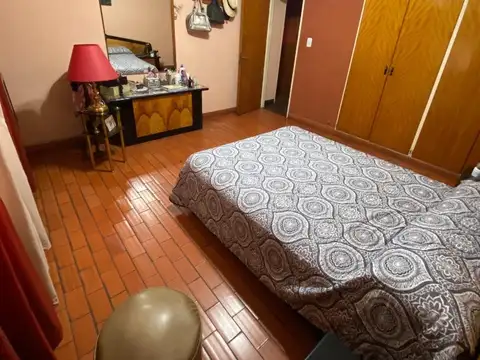 VENTA CASA 3 DORM 2 BAÑOS JARDIN TEMPERLEY