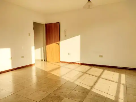 Departamento en Venta en Cinco Esquinas, USD 33.000