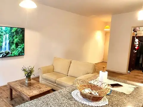 Venta Departamento PB c/jardin y Cochera