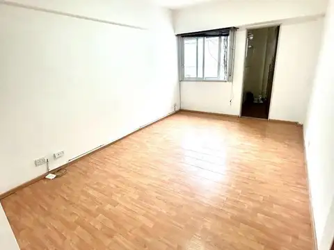 VENTA DEPARTAMENTO MONOAMBIENTE MICROCENTRO.