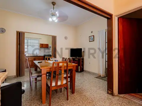 10 518 y 519 1300, Piso 0