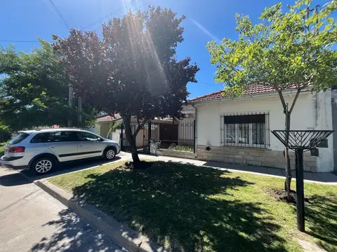 PH 3 ambiente con patio y cochera