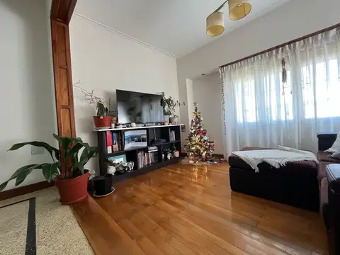 Monseñor Enrique Rau al 2100