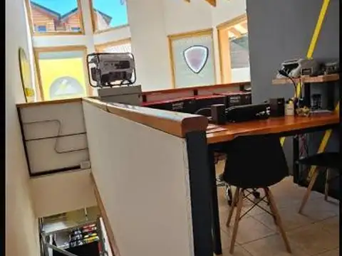 LOCAL COMERCIAL EN VENTA | 52 M² | CENTRO DE SAN MARTÍN DE LOS ANDES