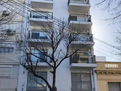 Buenos Aires 2000, Piso 7