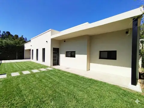 Alquiler Casa 4 Ambientes A Estrenar Piscina Loma Verde Escobar