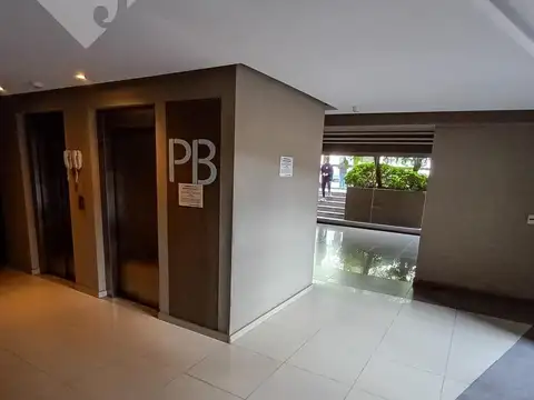Avenida Peron al 2500