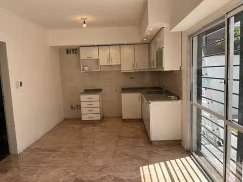 Adrogue muy buen chalet PH excelente ubicación  NUEVO VALOR