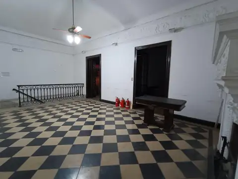 Depto Tipo Casa en Venta en Chacarita, USD 298.000
