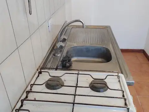 Depto Tipo Casa 3 ambientes con 1 baño