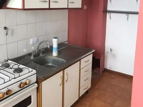 Depto Tipo Casa en Alquiler de 2 dormitorios