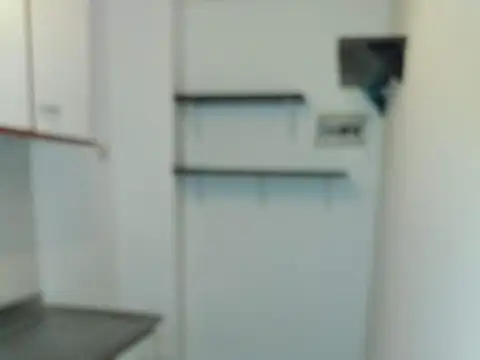 Depto Tipo Casa en Alquiler en Castelar, $ 650.000