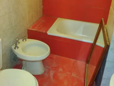Depto Tipo Casa en Alquiler al Este