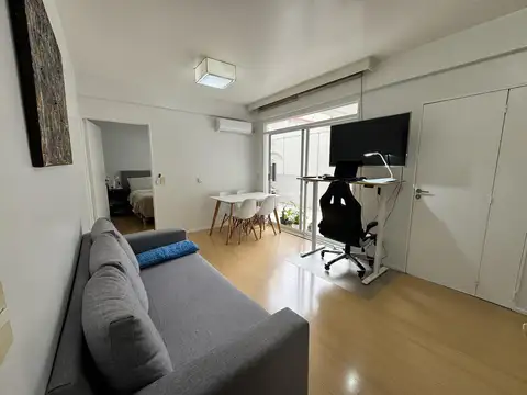 Venta Departamento   2 Ambientes con Patio, Parrilla y Cochera Nunez  .