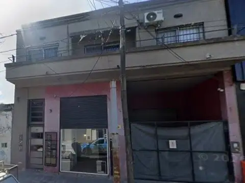 Av. Presidente Peron 100