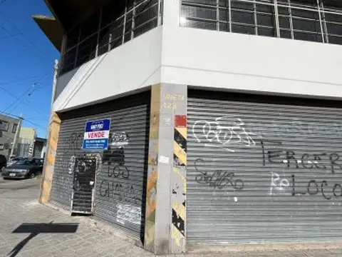 VENTA EN BLOCK 2 LOCALES C/ENTRE PISOS + ESTACIONAMIENTO LA TABLADA