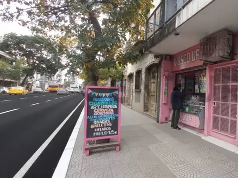 Avellaneda 300, Piso 0