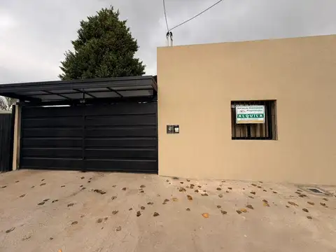 Casa en Alquiler Barrio Catema