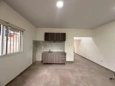 Casa en Alquiler de 1 dormitorio