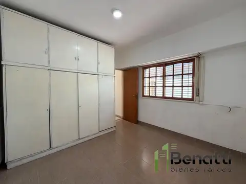 Cada 3 amb todo en PB alquiler con patio, terraza, cochera