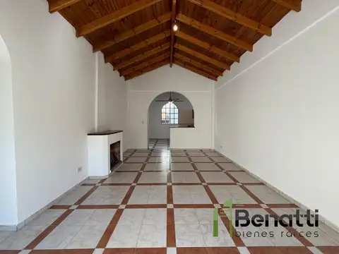 Cada 3 amb todo en PB alquiler con patio, terraza, cochera