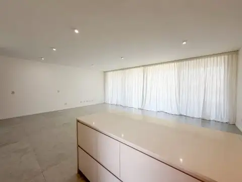 ALQUILER PENT-HOUSE OCEANA CON TERRAZA; PISCINA Y 3 COCHERAS