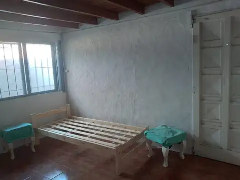 Depto Tipo Casa en Alquiler de 1 dormitorio
