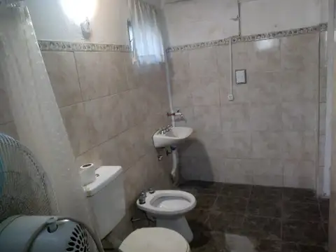 Depto Tipo Casa 2 ambientes con 1 baño