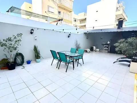 Departamento 3 ambientes con Patio con Quincho en Villa Urquiza