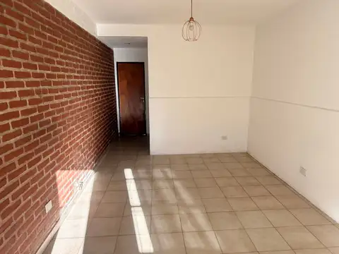 Depto Tipo Casa en Venta de 2 ambientes
