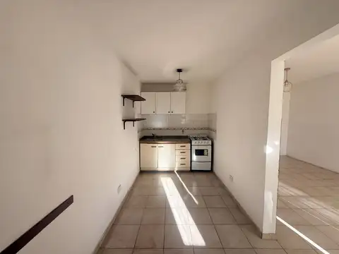 Depto Tipo Casa en Venta en Monte Castro, USD 99.500