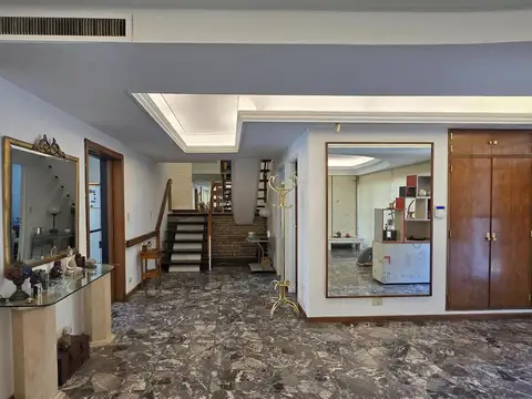 Casa 6 ambientes con 6 baños